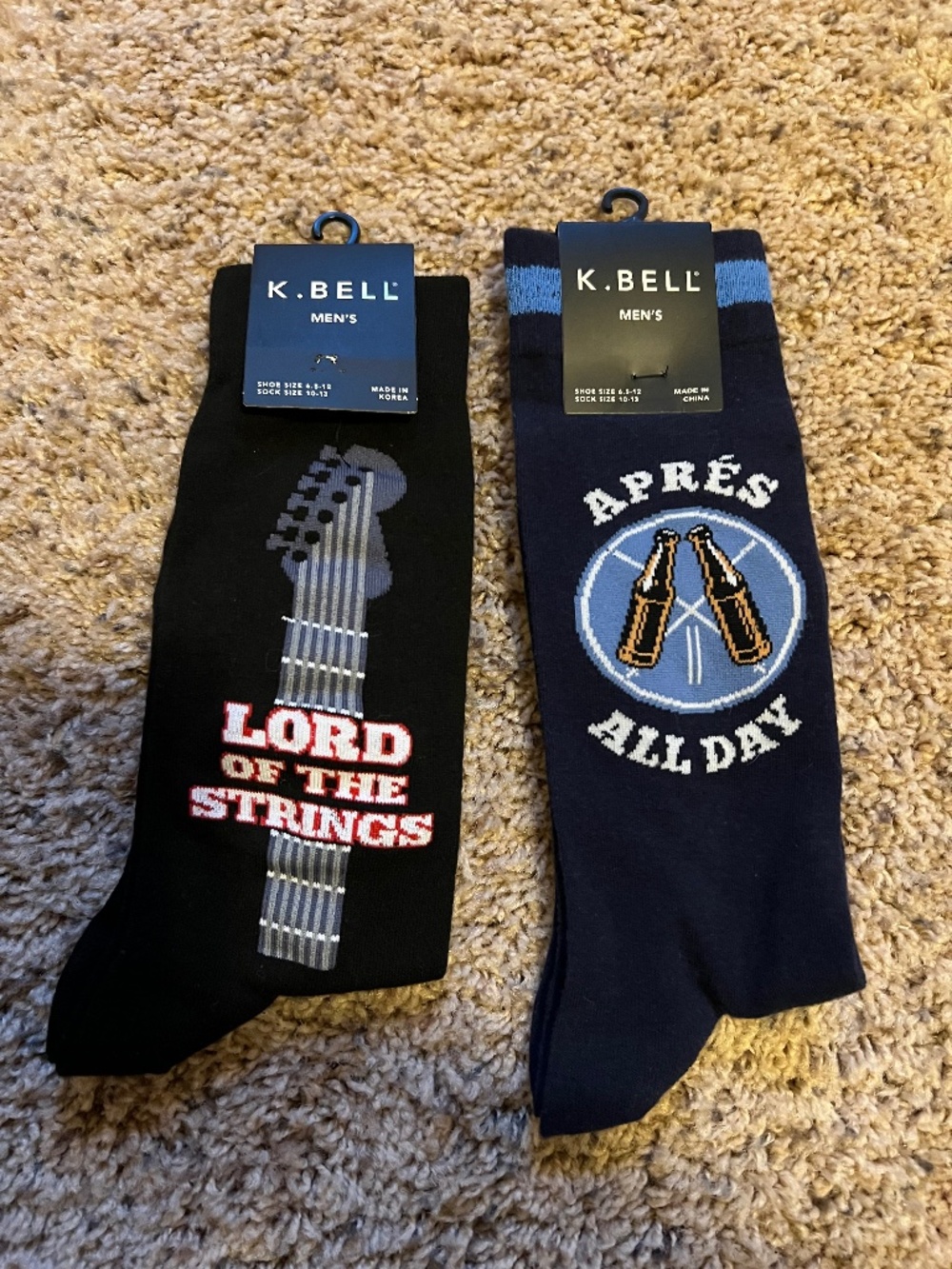 2 pairs of men’s K.Bell socks